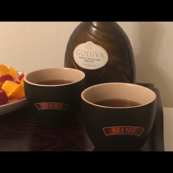 2-Dining Trays Bean Bag Bottom for extra stability - Picture 2 of 8